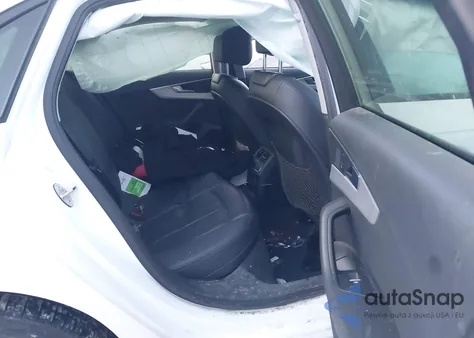 2017 Audi A4 2.0T Season Of Audi Premium z USA, uszkodzony, nr VIN WAUDNAF46HN054630